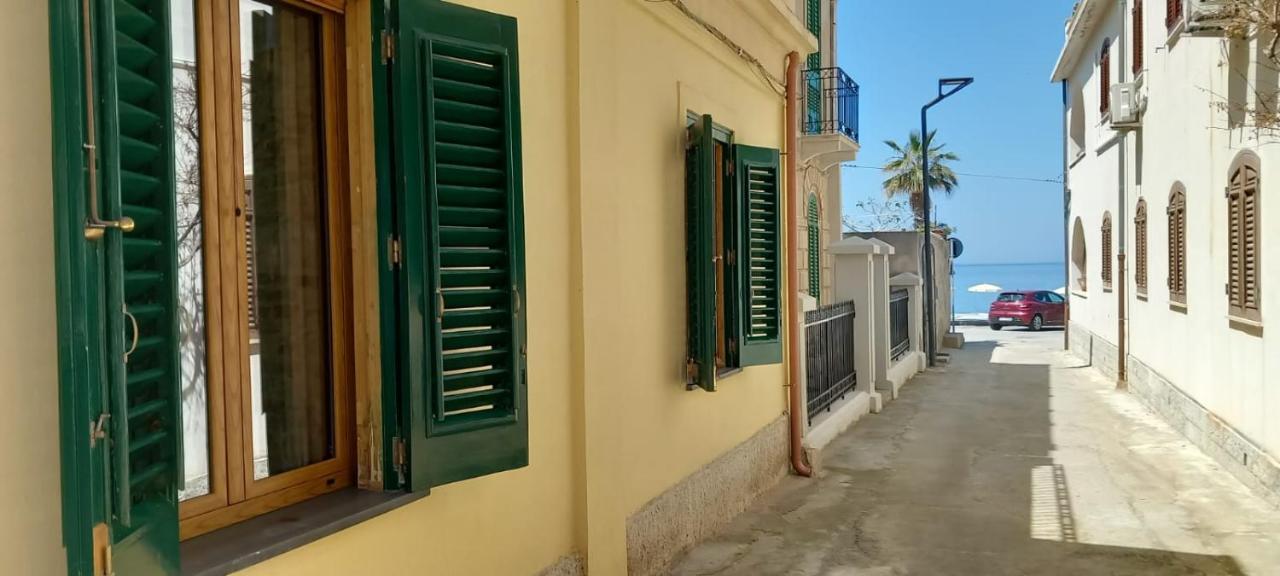 La Raja Apartment Scilla Luaran gambar